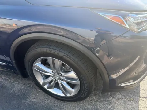 More photos of 2023 Acura MDX 3.5L at Jay Wolfe Acura, MO