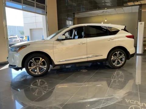 More photos of 2023 Acura RDX w/Advance Package at Jay Wolfe Acura, MO