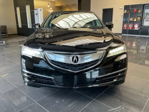 Photos of 2017 Acura TLX V6 w/Technology Pkg for sale in Kansas City, MO at Jay Wolfe Acura