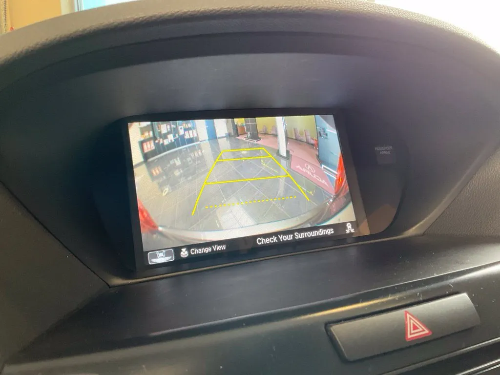 Acura TLX photo 18