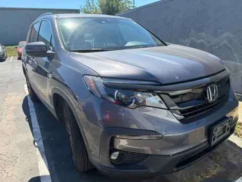 Photos of 2021 Honda Pilot Special Edition for sale in Kansas City, MO at Jay Wolfe Acura
