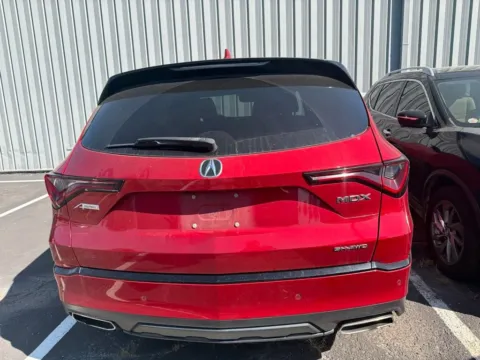 More photos of 2022 Acura MDX w/A-Spec Package at Jay Wolfe Acura, MO