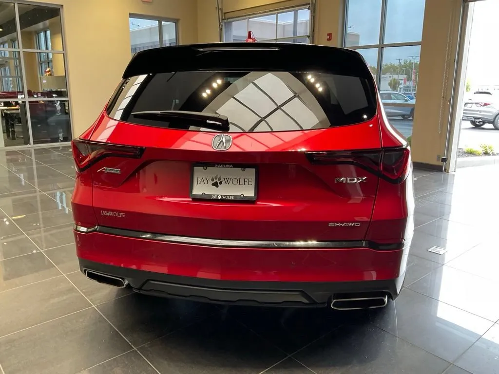 Acura MDX photo 6