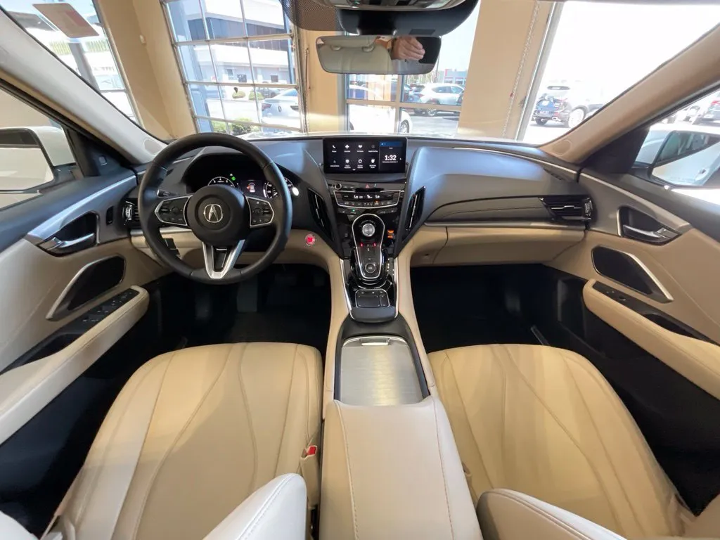 Acura RDX photo 9