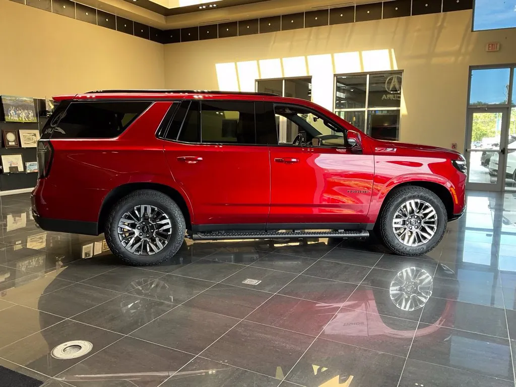 Chevrolet Tahoe photo 7