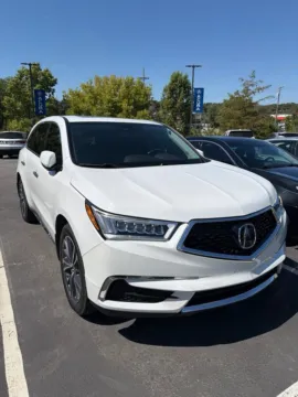 Photos of 2020 Acura MDX w/Technology Pkg for sale in Kansas City, MO at Jay Wolfe Acura