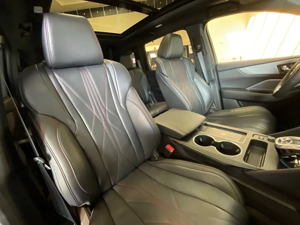 Acura MDX photo 22