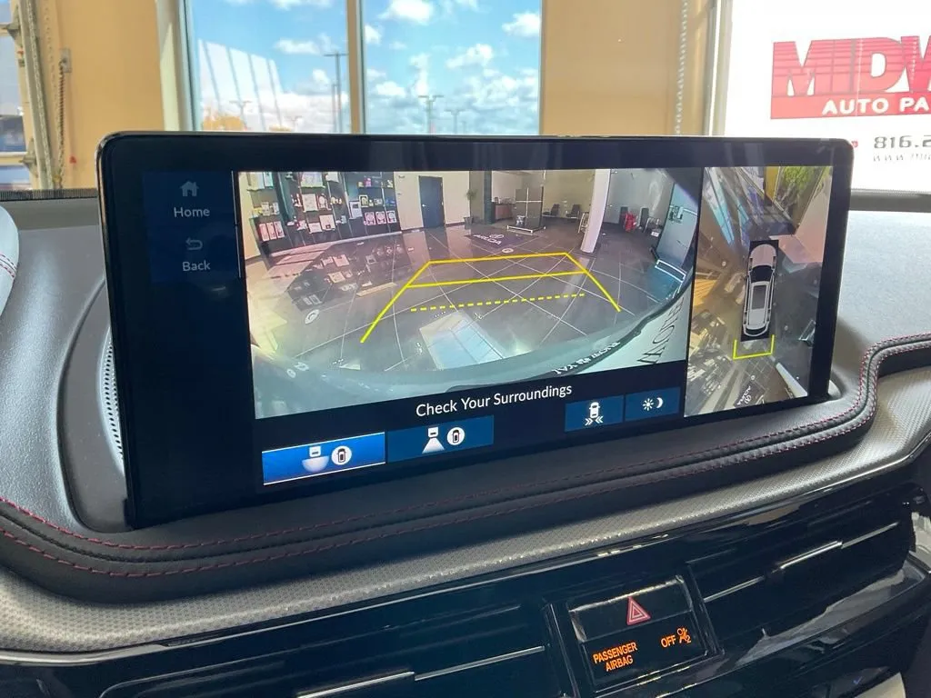 Acura MDX photo 18
