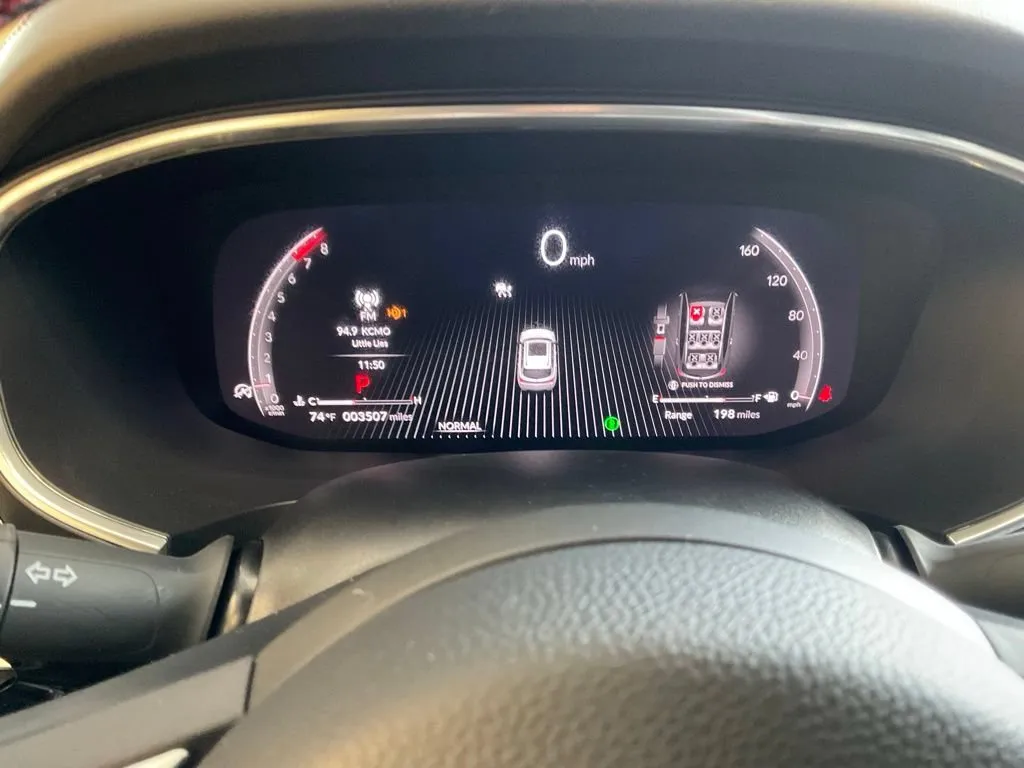 Acura MDX photo 15