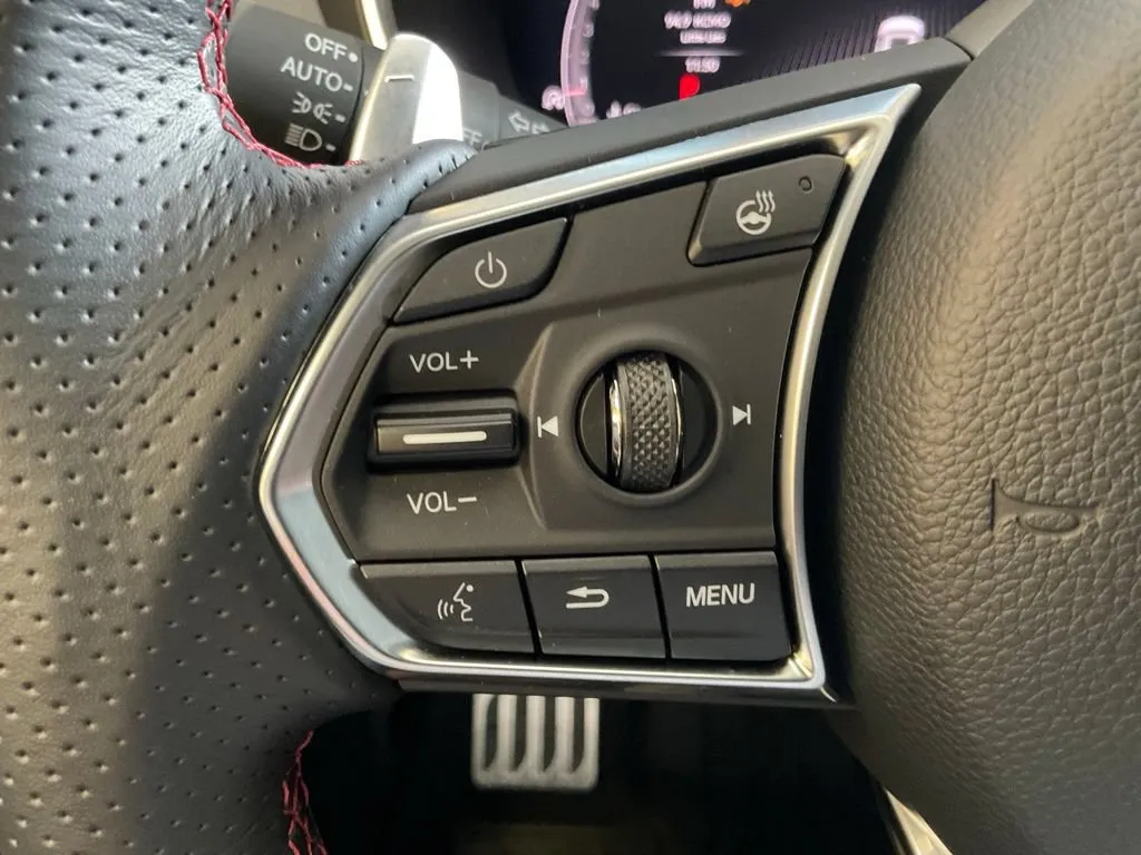 Acura MDX photo 13
