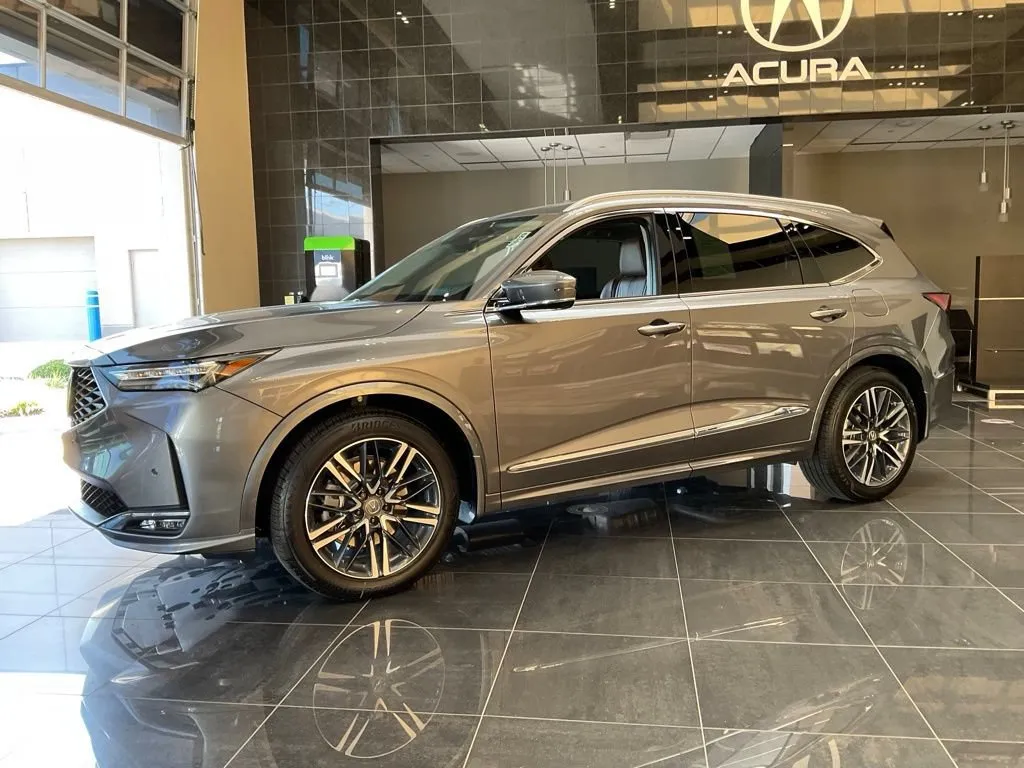 Acura MDX photo 4