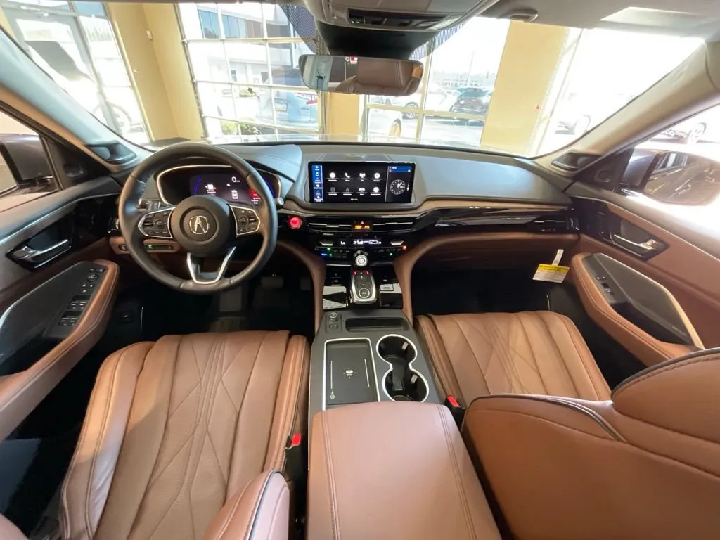 Acura MDX photo 9