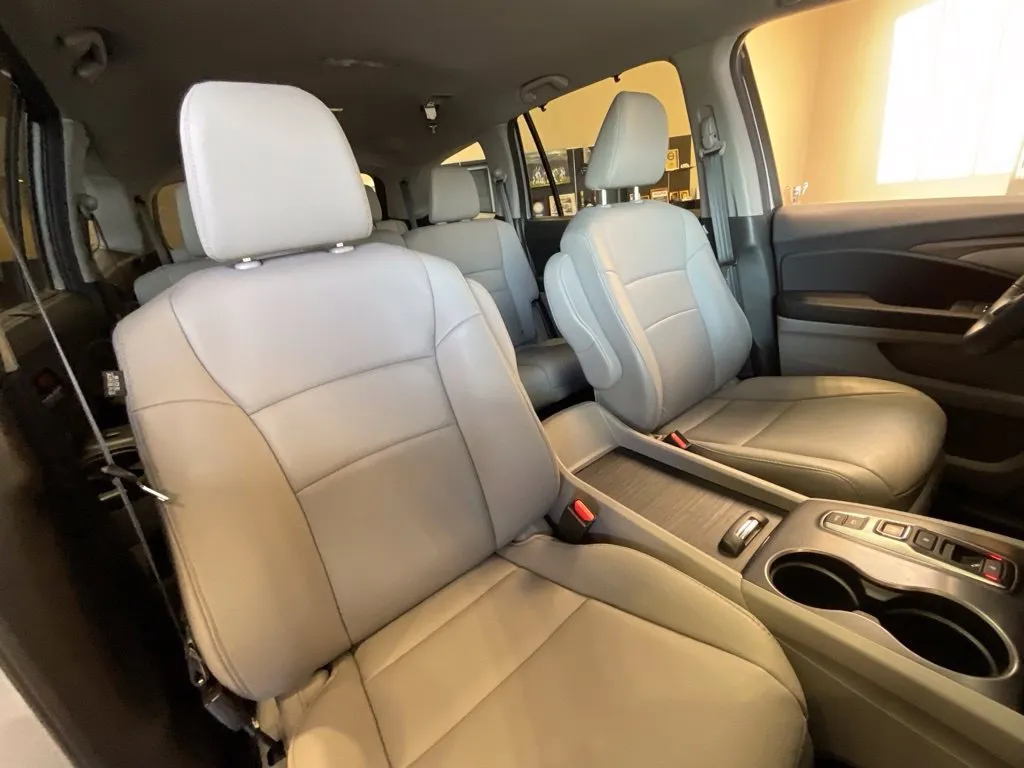 Honda Pilot photo 20