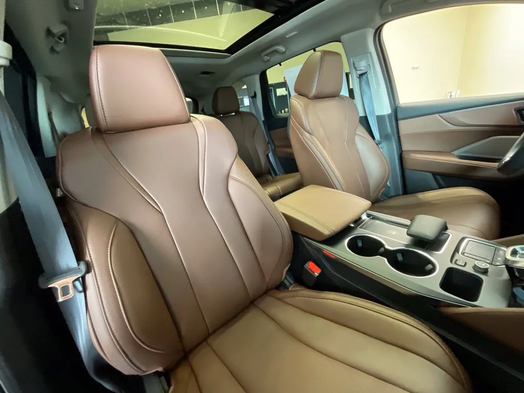 Acura MDX photo 21