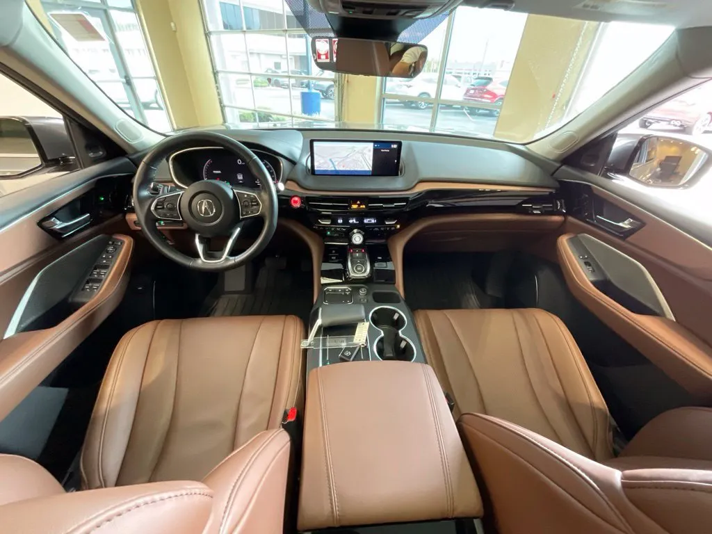 Acura MDX photo 8
