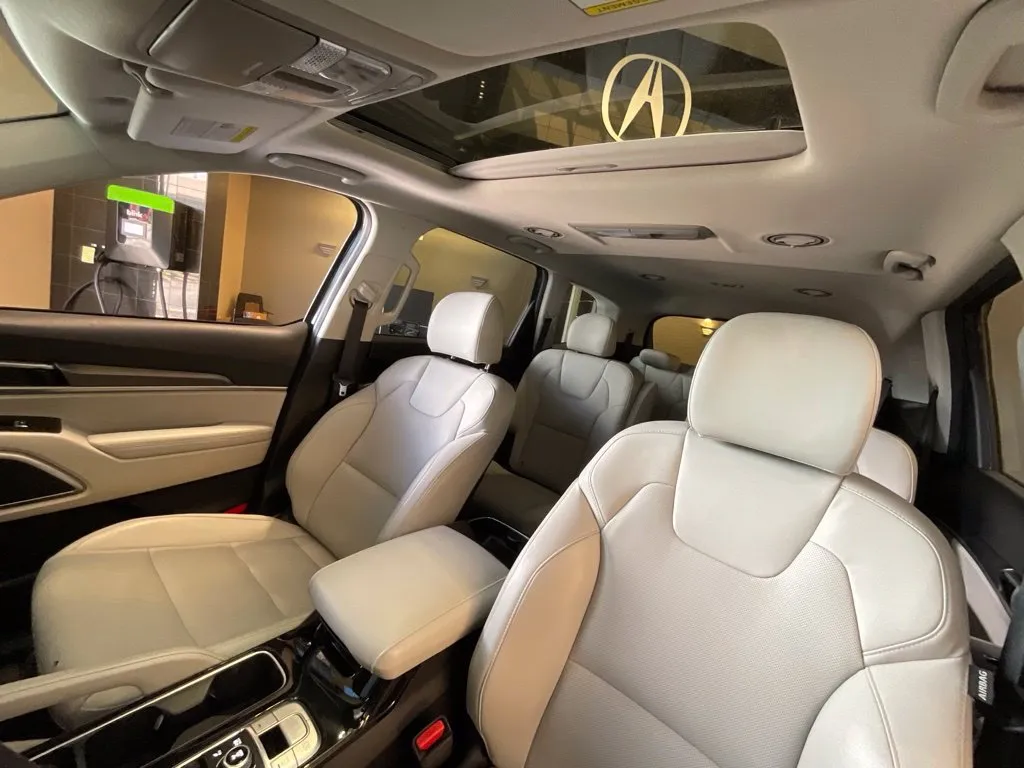 Kia Telluride photo 11