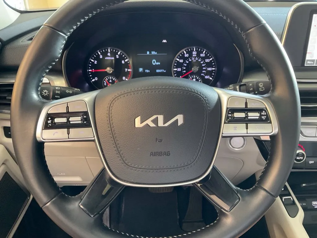 Kia Telluride photo 12