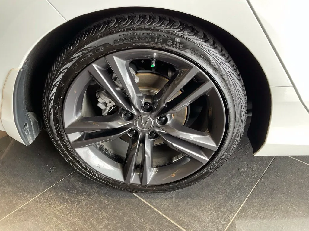 Acura Integra photo 8