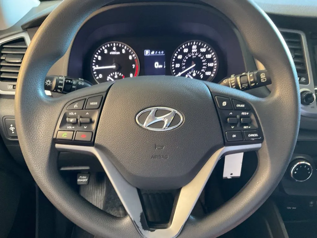 Hyundai Tucson photo 12