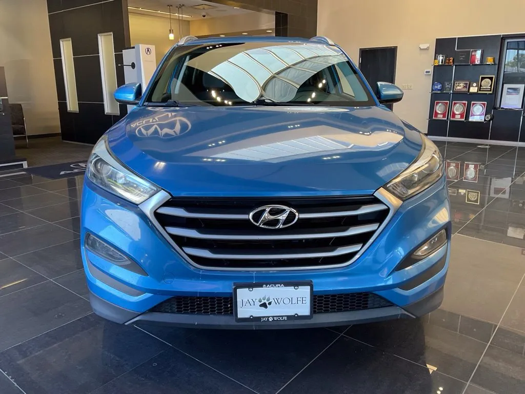 Hyundai Tucson photo 2