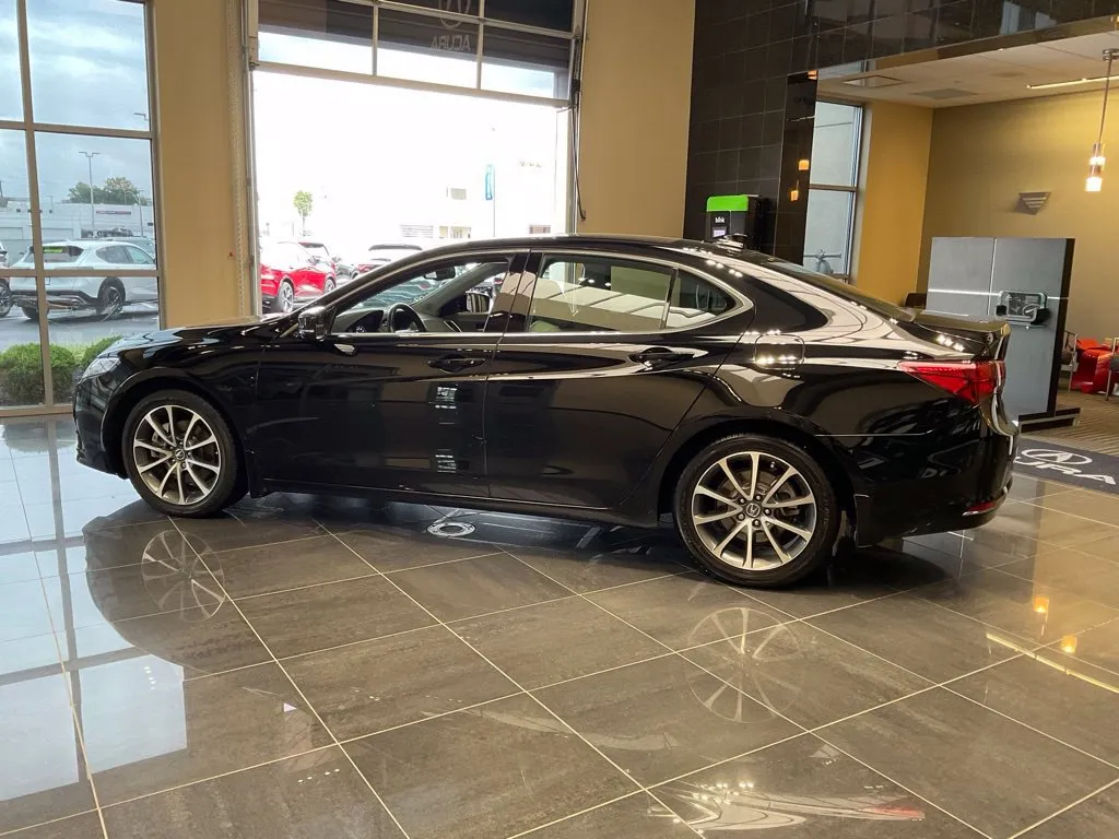 Acura TLX photo 5
