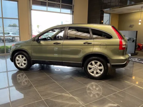 More photos of 2009 Honda CR-V EX at Jay Wolfe Acura, MO