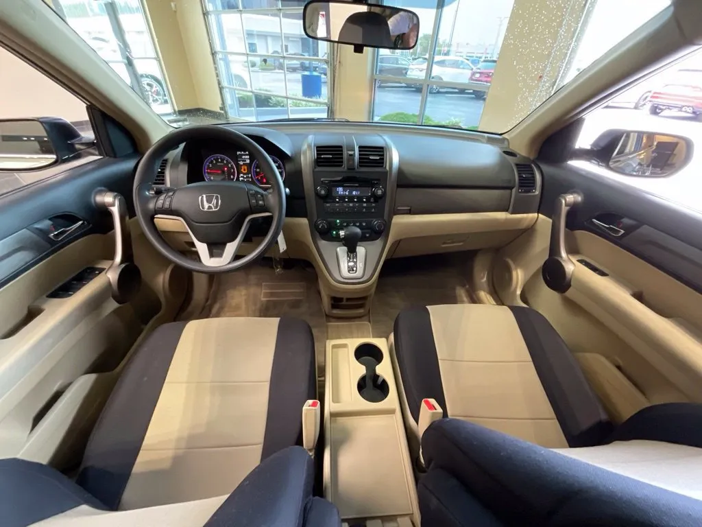 Honda CR-V photo 8