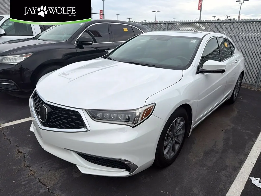 White 2019 Acura TLX 2.4L for sale in Kansas City, MO
