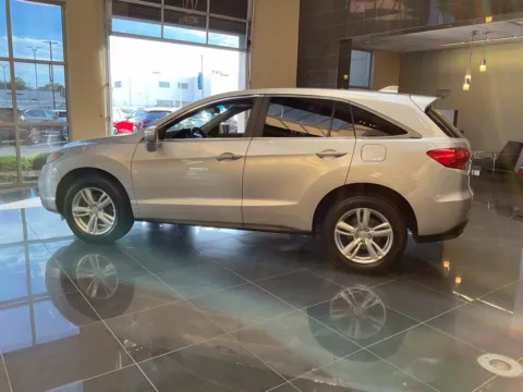 More photos of 2013 Acura RDX Tech Pkg at Jay Wolfe Acura, MO