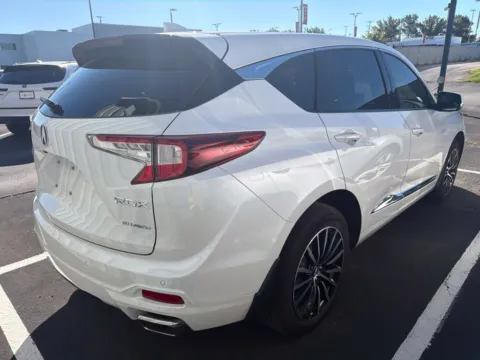More photos of 2025 Acura RDX w/Advance Package at Jay Wolfe Acura, MO