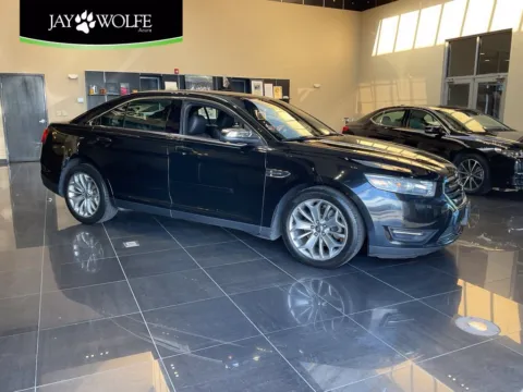 Black 2013 Ford Taurus Limited for sale in Kansas City, MO