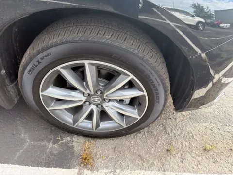More photos of 2024 Acura RDX w/Technology Package at Jay Wolfe Acura, MO
