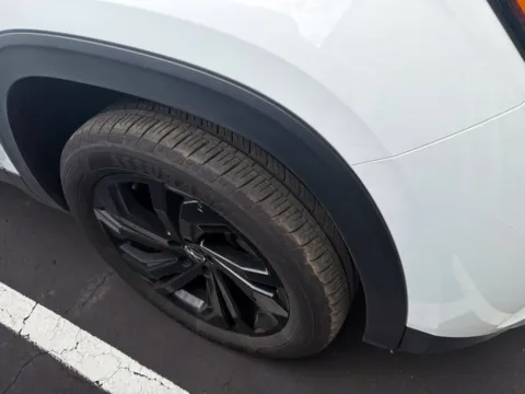 Another view of 2023 Volkswagen Atlas 3.6L V6 SE w/Technology for sale in Kansas City, MO at Jay Wolfe Acura