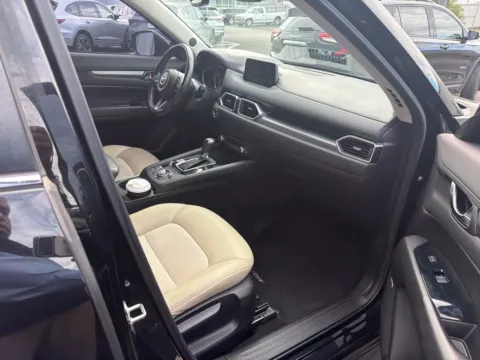 More photos of 2019 Mazda CX-5 Touring at Jay Wolfe Acura, MO