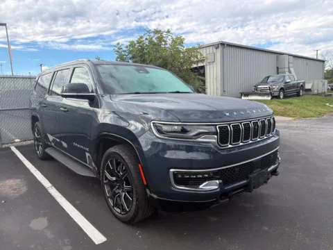Another view of 2024 Jeep Wagoneer L for sale in Kansas City, MO at Jay Wolfe Acura