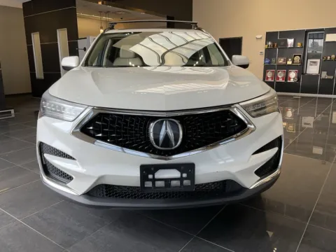 Photos of 2019 Acura RDX w/Technology Pkg for sale in Kansas City, MO at Jay Wolfe Acura