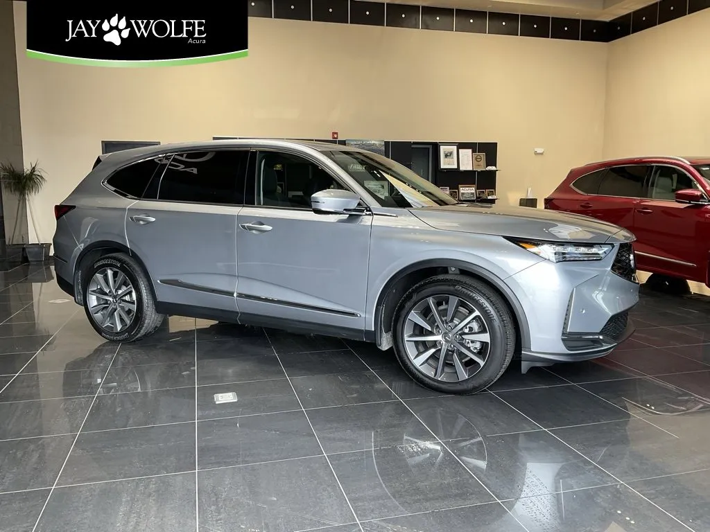 Silver 2025 Acura MDX w/Technology Package for sale in Kansas City, MO