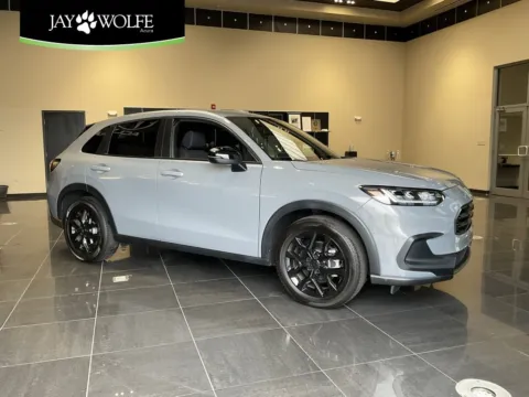 Gray 2023 Honda HR-V Sport for sale in Kansas City, MO