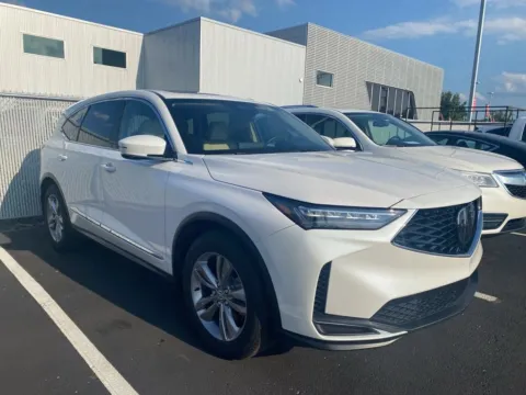 Photos of 2025 Acura MDX for sale in Kansas City, MO at Jay Wolfe Acura