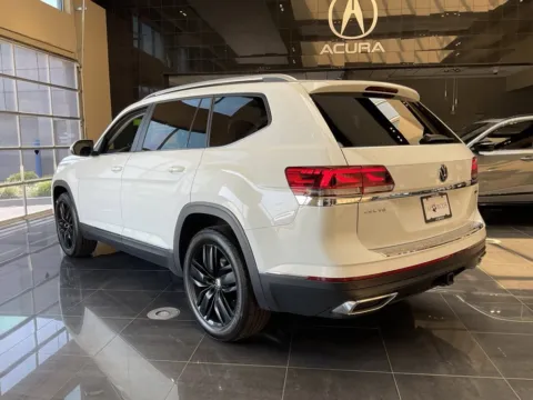 More photos of 2021 Volkswagen Atlas 3.6L V6 SEL at Jay Wolfe Acura, MO