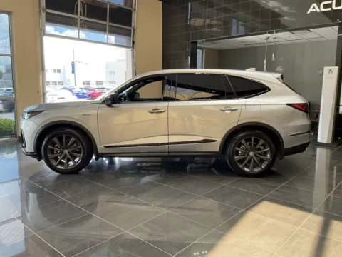 More photos of 2025 Acura MDX w/A-Spec Package at Jay Wolfe Acura, MO
