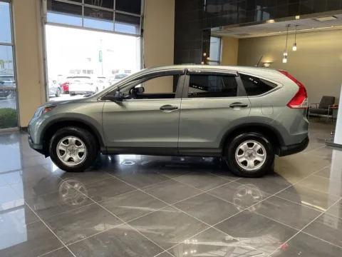 More photos of 2012 Honda CR-V LX at Jay Wolfe Acura, MO