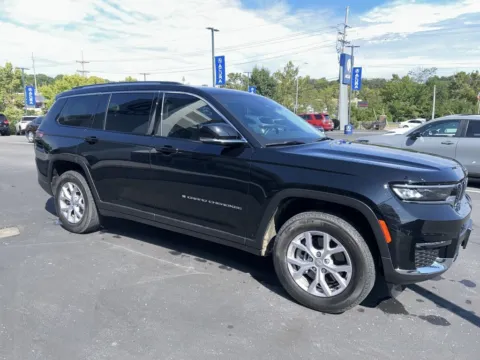 Another view of 2022 Jeep Grand Cherokee L Limited for sale in Kansas City, MO at Jay Wolfe Acura