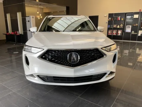 Photos of 2023 Acura MDX w/Technology Package for sale in Kansas City, MO at Jay Wolfe Acura