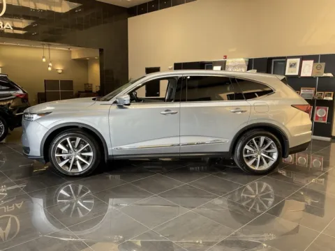 More photos of 2025 Acura MDX w/Technology Package at Jay Wolfe Acura, MO