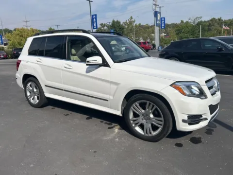 Another view of 2015 Mercedes-Benz GLK-Class GLK 350 for sale in Kansas City, MO at Jay Wolfe Acura