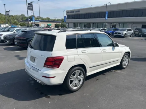 More photos of 2015 Mercedes-Benz GLK-Class GLK 350 at Jay Wolfe Acura, MO