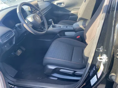 More photos of 2025 Honda HR-V Sport at Jay Wolfe Acura, MO