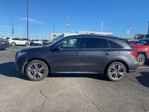 Photos of 2020 Acura MDX w/Technology Pkg for sale in Kansas City, MO at Jay Wolfe Acura