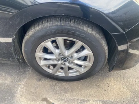 More photos of 2014 Mazda Mazda3 i Grand Touring at Jay Wolfe Acura, MO